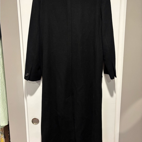 Classic Wool Coat - Picture 3 of 5